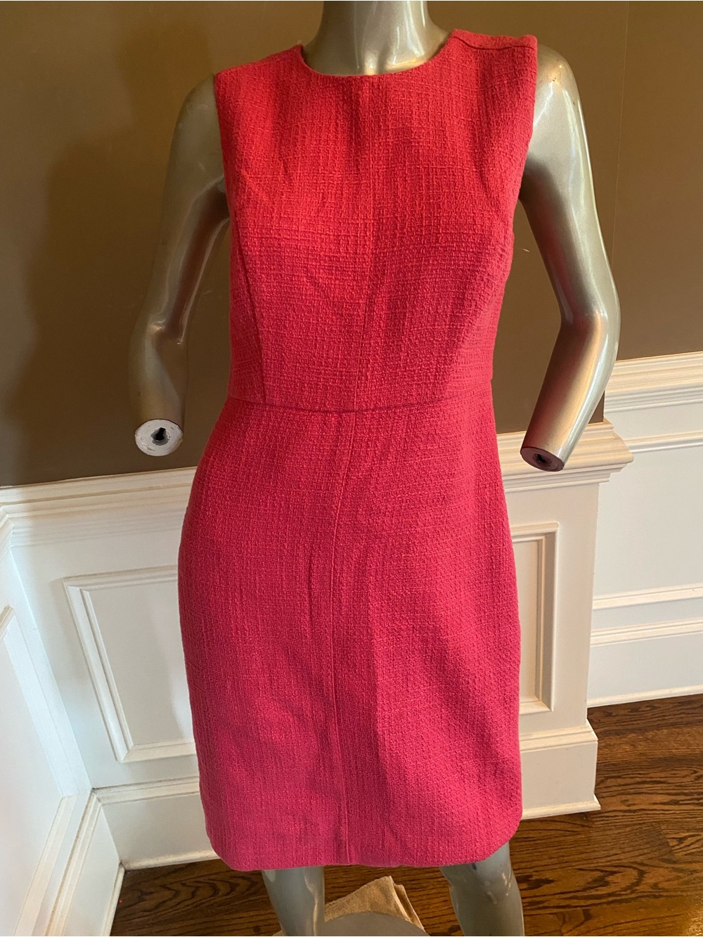 Classic NWT Sleeveless Coral Pink Ann Taylor Sheath Dress size 6 petite